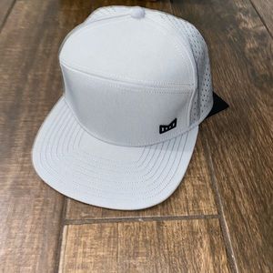 Melin Trenches Icon Hydro Hat
